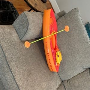 American Girl Belize kayak w/ paddle & lift jacket